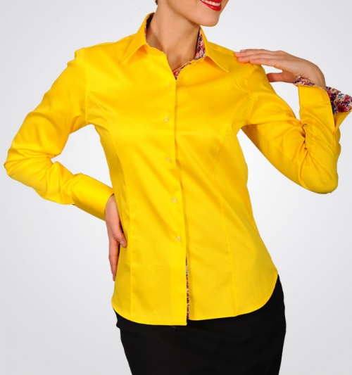 Блузка желтая с белым